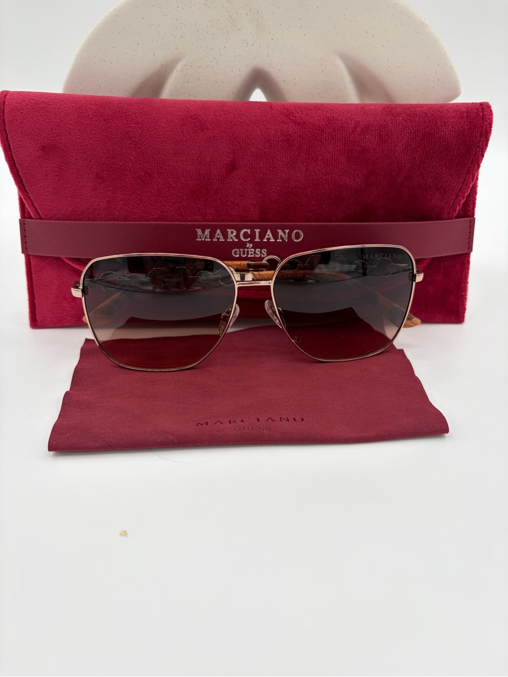 Guess Marciano GM00004 28F Rose Gold Aviator Sunglasses w/ Case & Box✨✨